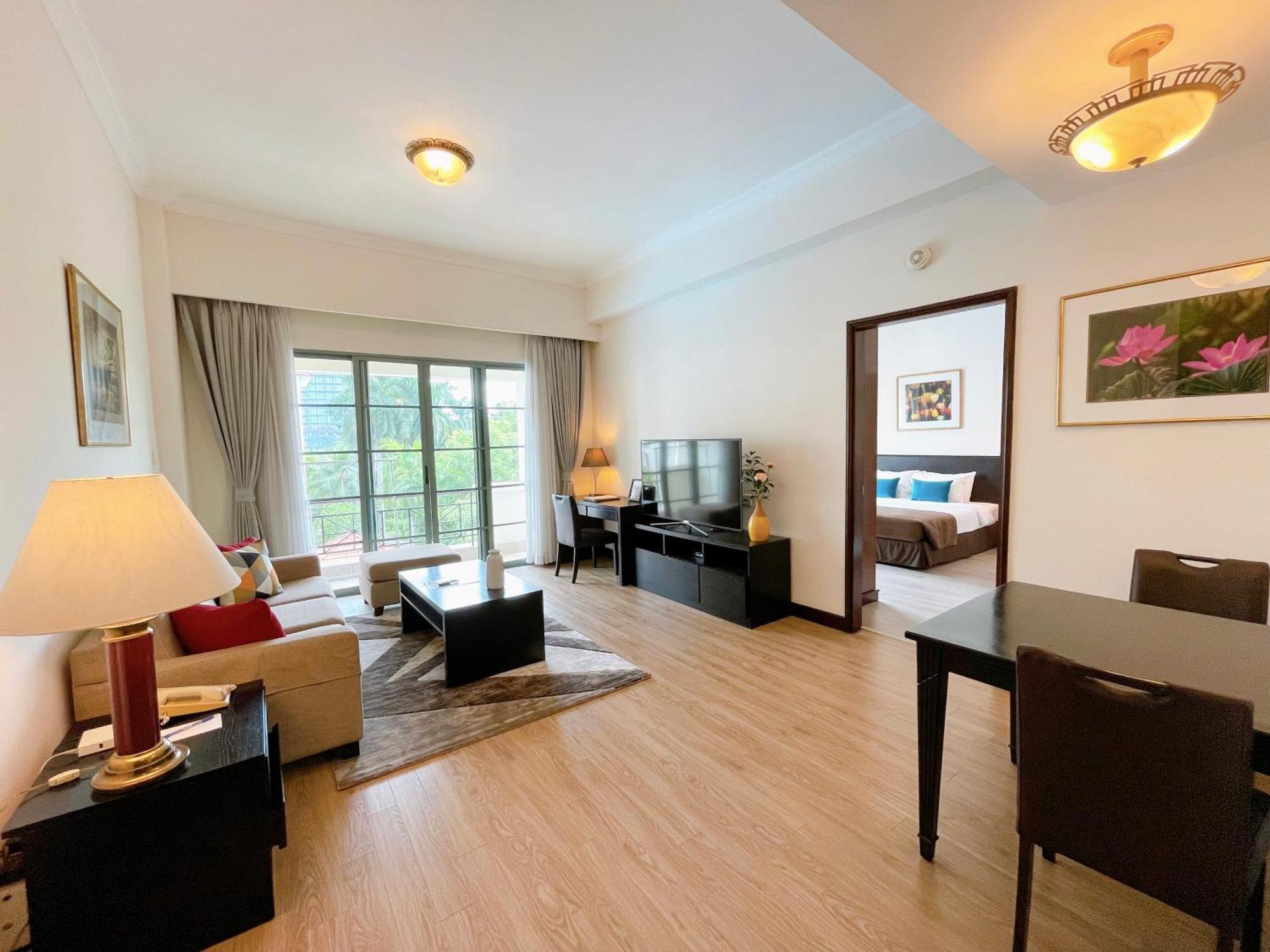 One-Bedroom Apartment