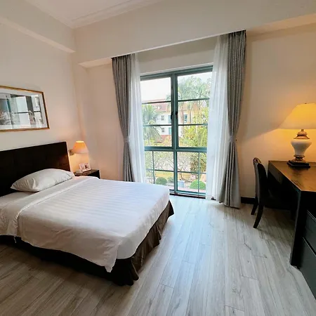 Diamond Westlake Suites-3
